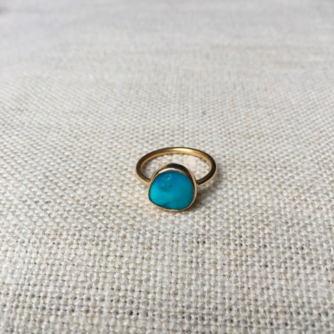 Small Turquoise 14k Gold Ring